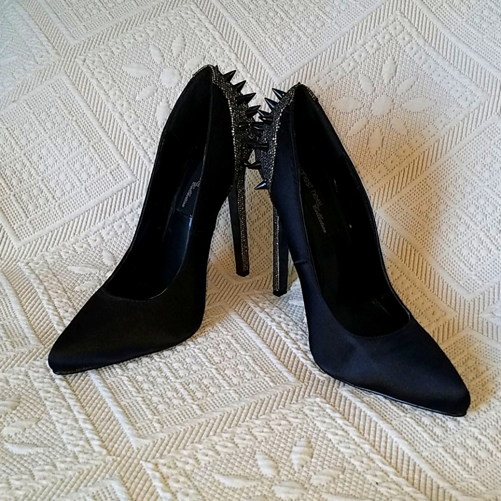Spiky, sexy black heels